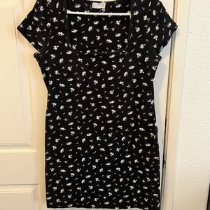 Square neck bodycon dress